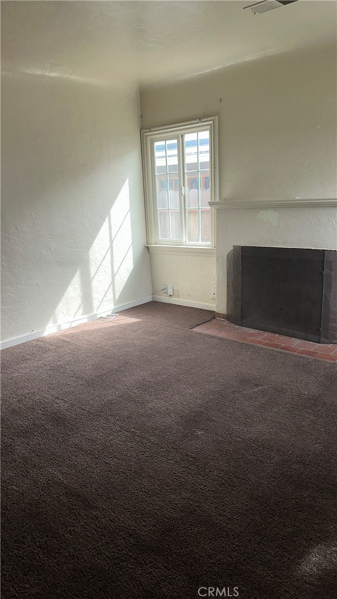1888 Orchard Lane Merced, CA 95340 - Photo 24 of 28 Fireplace in living room