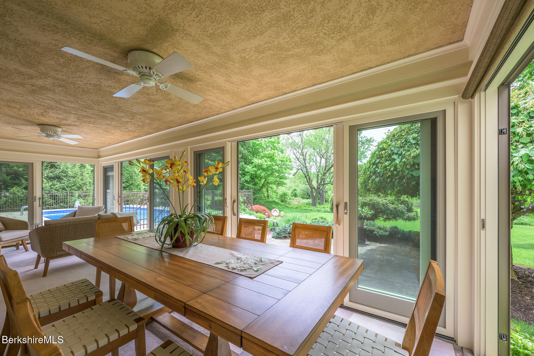 38 Crofut Street Pittsfield, MA 01201 - Photo 24 of 72 Screen - 38 Crofut St Pittsfield MA 0120