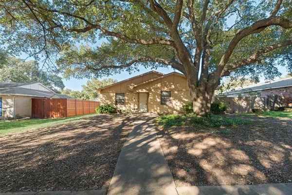 $2,050 | 1429 Whitehall Drive, Plano, TX 75023