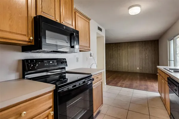 $2,050 | 1429 Whitehall Drive, Plano, TX 75023