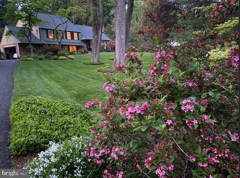 2 Locust Lane Rose Valley, PA 19086 - Photo 2 of 55