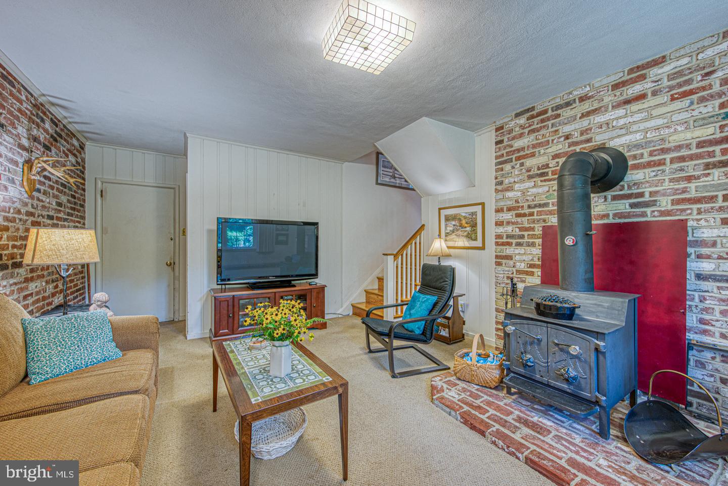 2 Locust Lane Rose Valley, PA 19086 - Photo 37 of 55