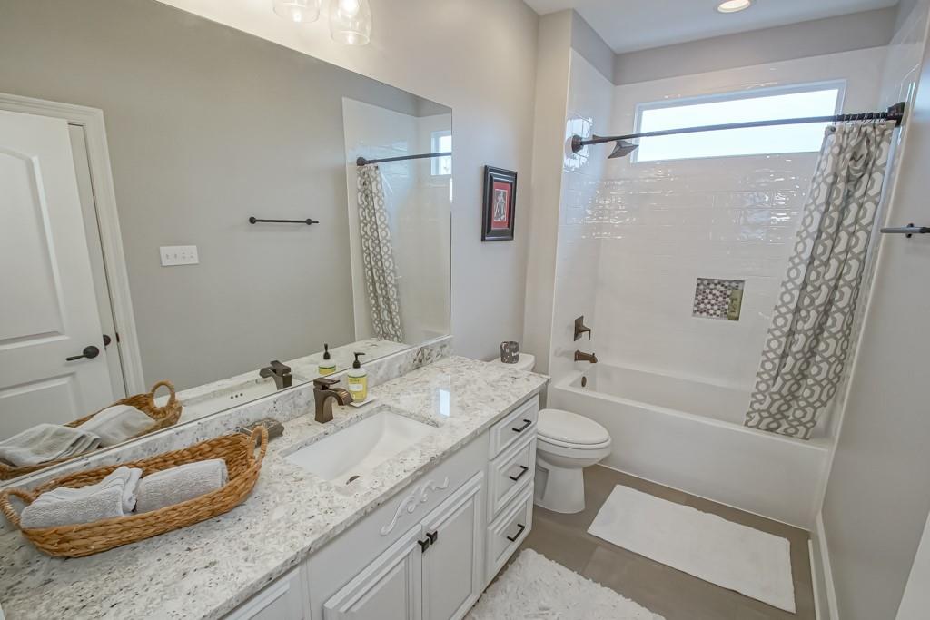 234 Lamarque Street Mandeville, LA 70448 - Photo 27 of 40