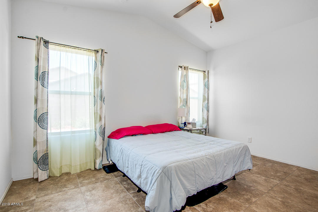 2728 East Mewes Road Gilbert, AZ 85298 - Photo 12 of 27 14-Mews