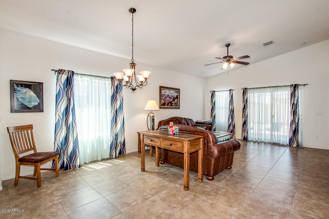 2728 East Mewes Road Gilbert, AZ 85298 - Photo 4 of 27 06-Mews