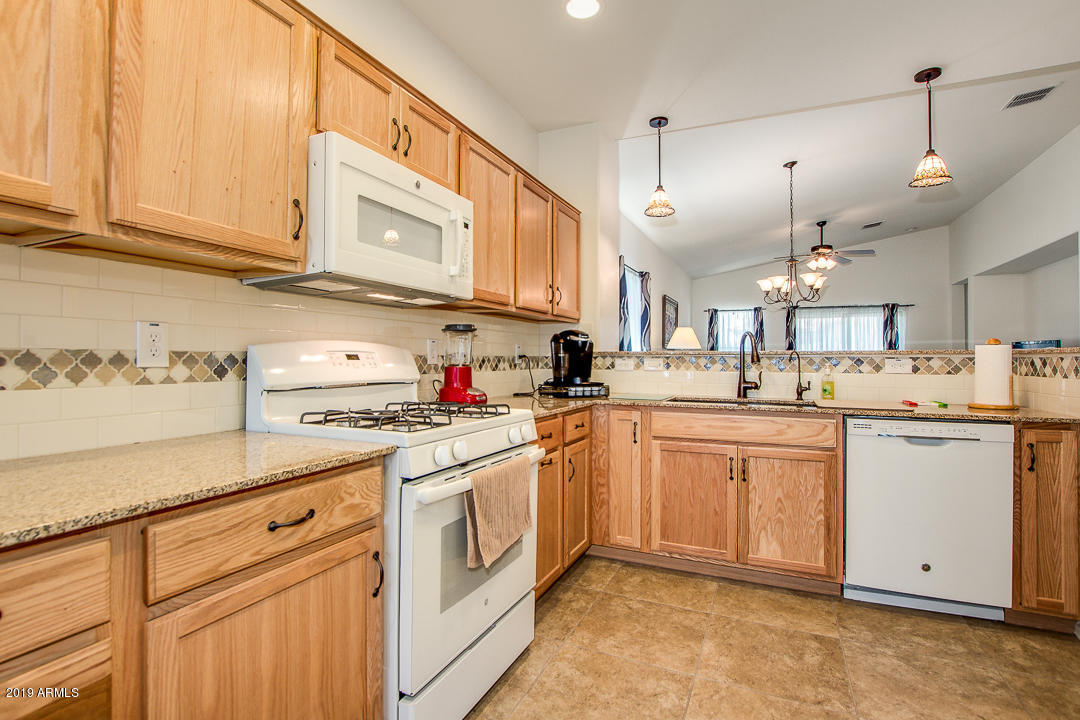 2728 East Mewes Road Gilbert, AZ 85298 - Photo 9 of 27 11-Mews