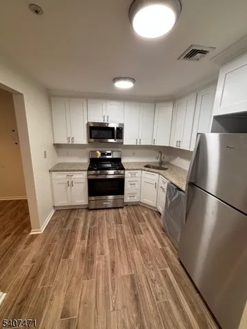 $3,300 | 56 Village Drive, Morristown, NJ 07960