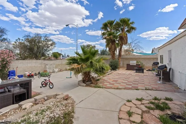 $2,180 | 4602 Inland Court, Las Vegas, NV 89147