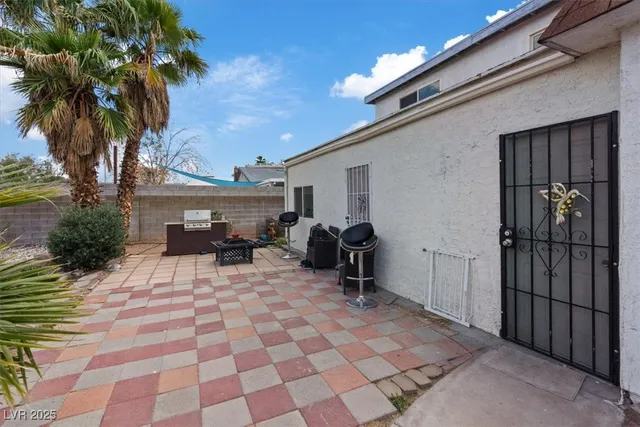 $2,180 | 4602 Inland Court, Las Vegas, NV 89147
