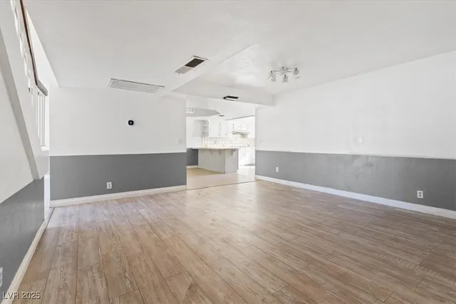 $2,180 | 4602 Inland Court, Las Vegas, NV 89147