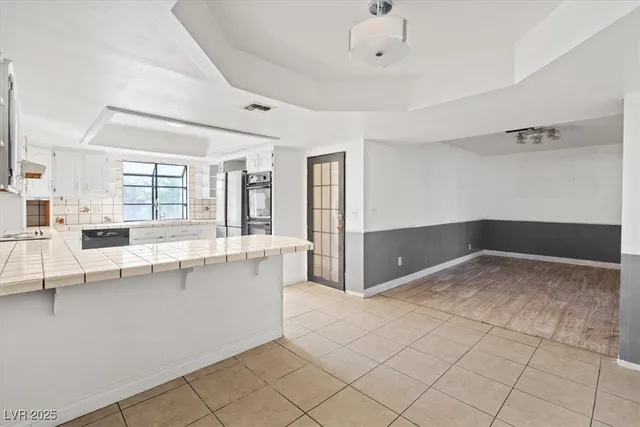 $2,180 | 4602 Inland Court, Las Vegas, NV 89147