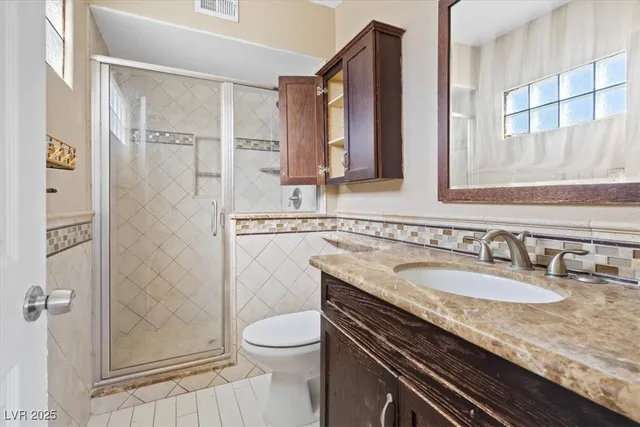 $2,180 | 4602 Inland Court, Las Vegas, NV 89147