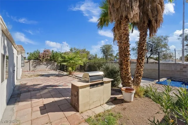 $2,180 | 4602 Inland Court, Las Vegas, NV 89147