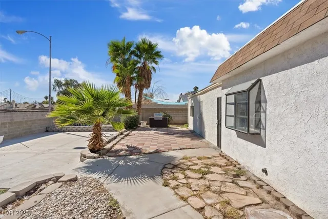 $2,180 | 4602 Inland Court, Las Vegas, NV 89147