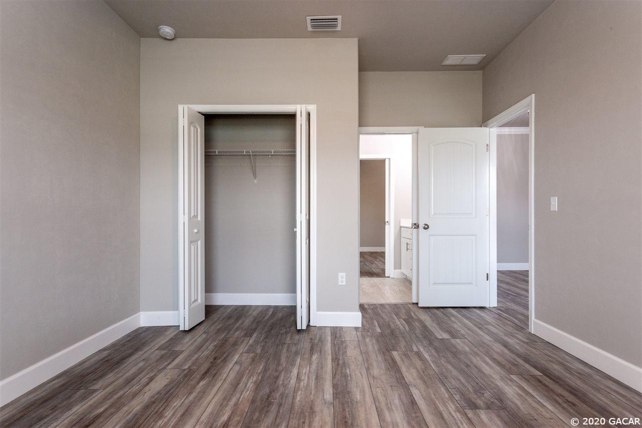 1388 Southwest 68th Terrace Gainesville, FL 32607 - Photo 12 of 30 Gallery Image 12