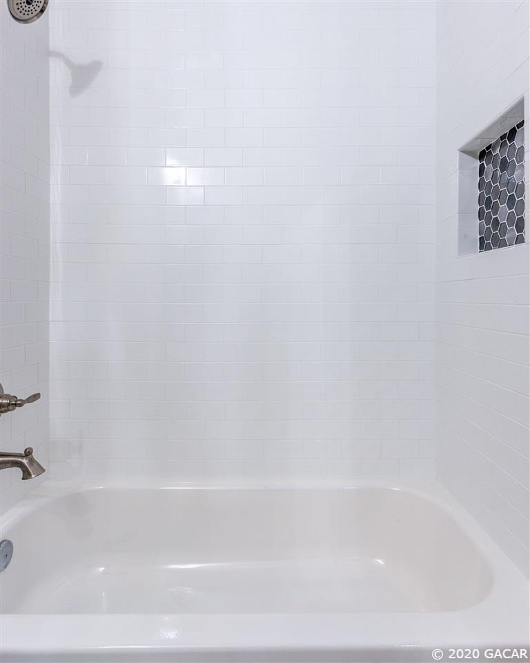 1388 Southwest 68th Terrace Gainesville, FL 32607 - Photo 23 of 30 Gallery Image 23