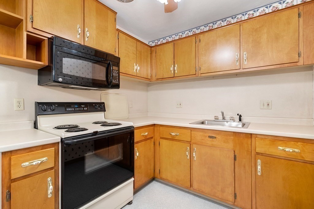 8 Riverside Street, Unit 22 Watertown, MA 02472 - Photo 17 of 23 Gallery Image 17