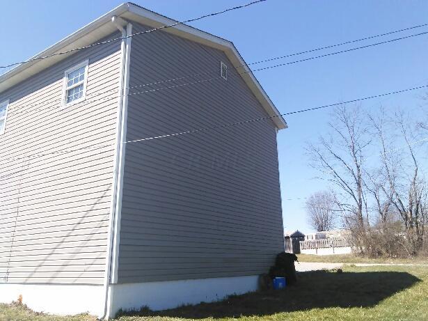 840 South Hopewell Road Hopewell, OH 43746 - Photo 3 of 19 File Mar 24, 11 04 58 AM