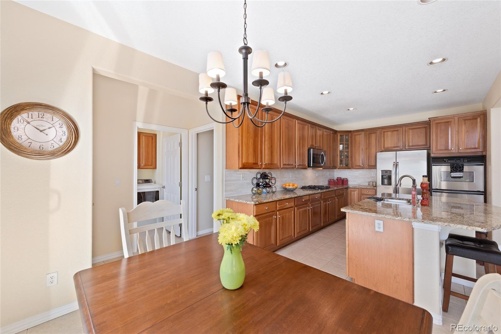 2924 Oakshire Court Highlands Ranch, CO 80126 - Photo 12 of 35