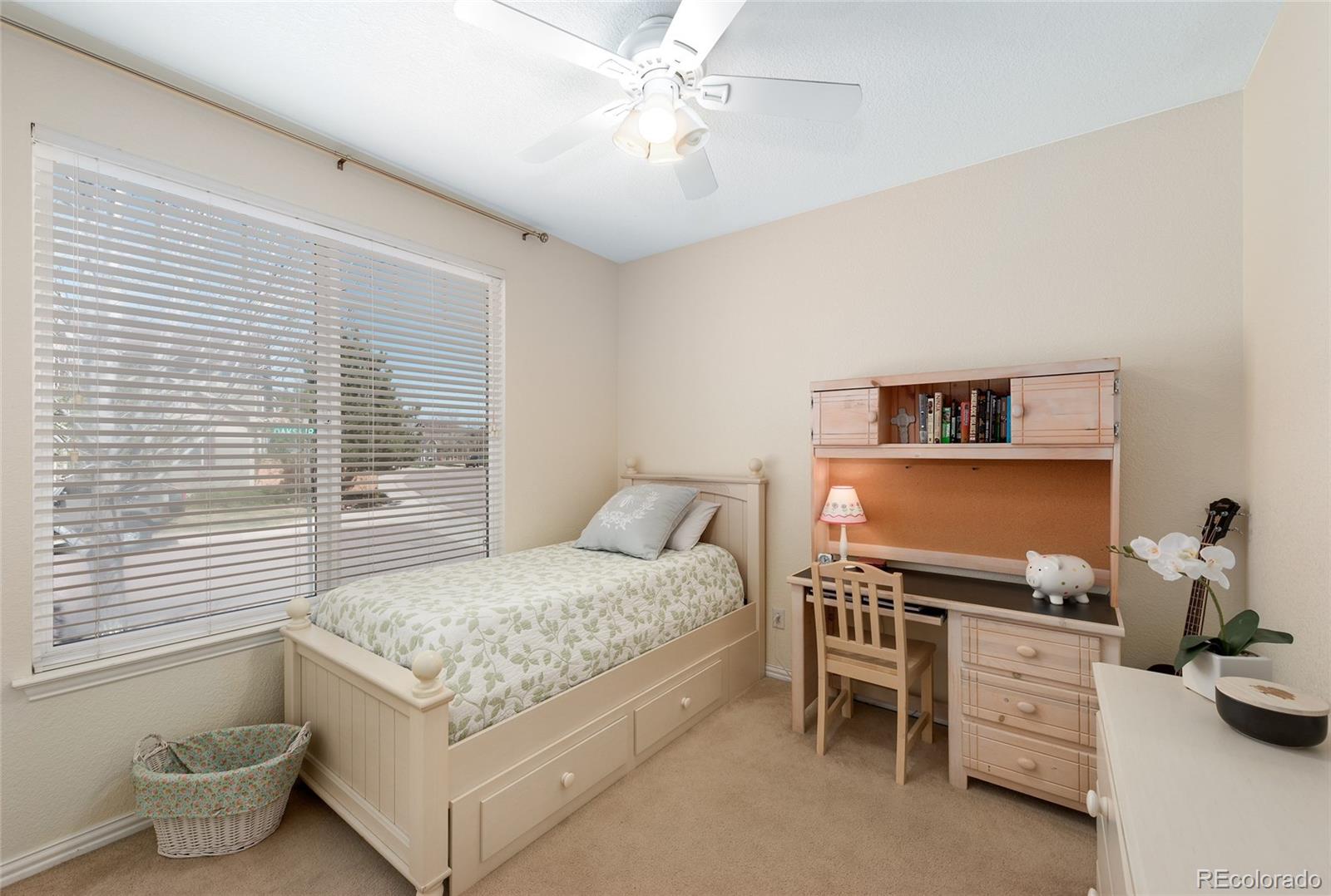 2924 Oakshire Court Highlands Ranch, CO 80126 - Photo 16 of 35