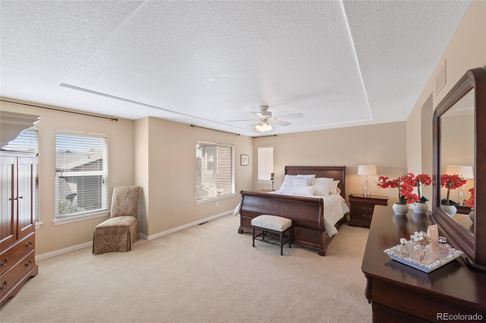 2924 Oakshire Court Highlands Ranch, CO 80126 - Photo 20 of 35
