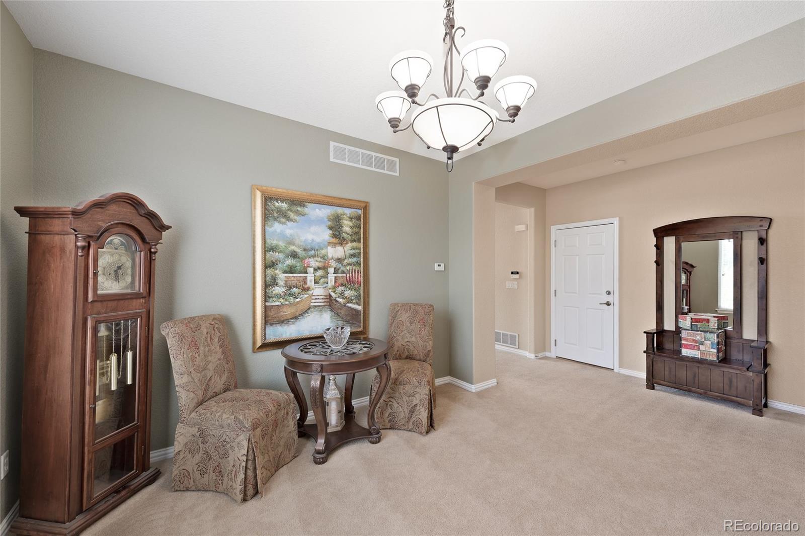 2924 Oakshire Court Highlands Ranch, CO 80126 - Photo 5 of 35