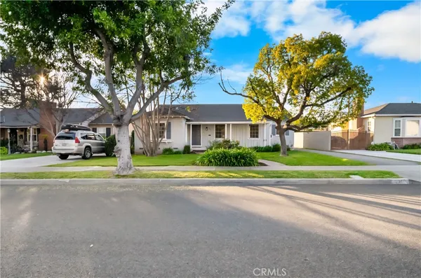 $3,950 | 1045 Manley Drive, San Gabriel, CA 91776