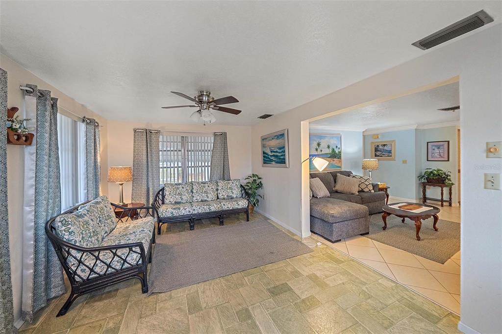 2930 Floyd Street Sarasota, FL 34239 - Photo 14 of 32