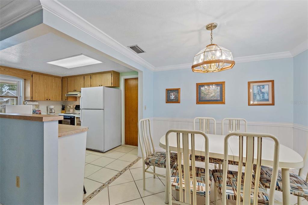 2930 Floyd Street Sarasota, FL 34239 - Photo 16 of 32