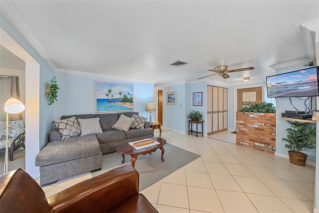 2930 Floyd Street Sarasota, FL 34239 - Photo 24 of 32