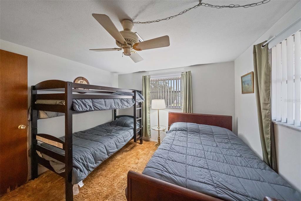 2930 Floyd Street Sarasota, FL 34239 - Photo 27 of 32