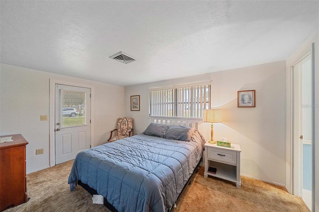 2930 Floyd Street Sarasota, FL 34239 - Photo 28 of 32