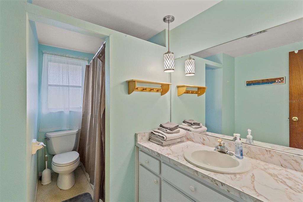 2930 Floyd Street Sarasota, FL 34239 - Photo 31 of 32