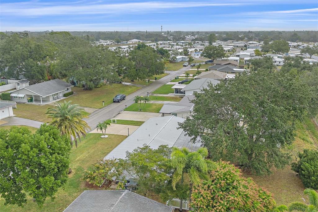 2930 Floyd Street Sarasota, FL 34239 - Photo 9 of 32