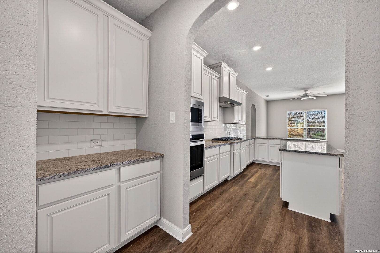 588 Texas Bend Castroville, TX 78009 - Photo 22 of 80