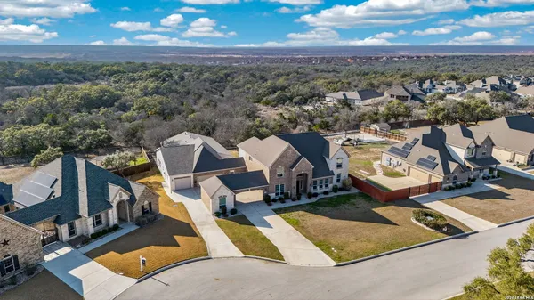 $920,000 | 588 Texas, Castroville, TX 78009