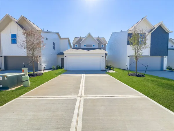 $1,750 | 2726 Discovery Trails, Conroe, TX 77301