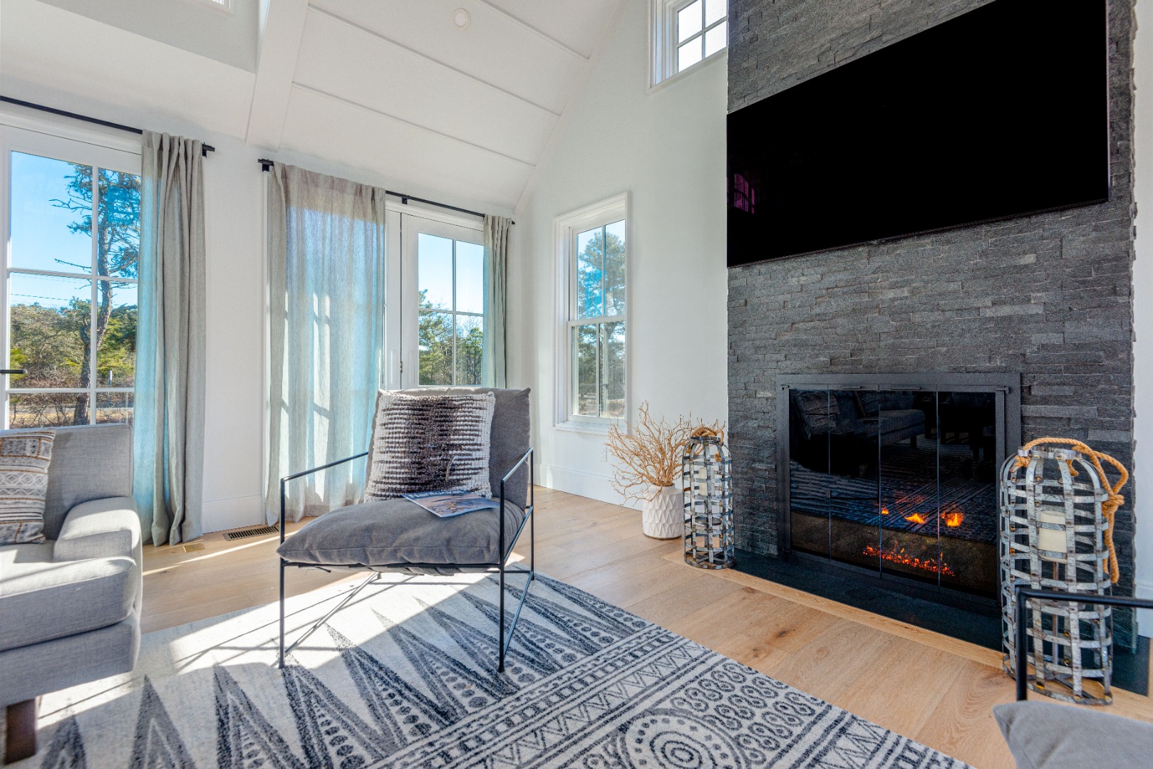 115 Surfside Road Nantucket, MA 02554 - Photo 14 of 55