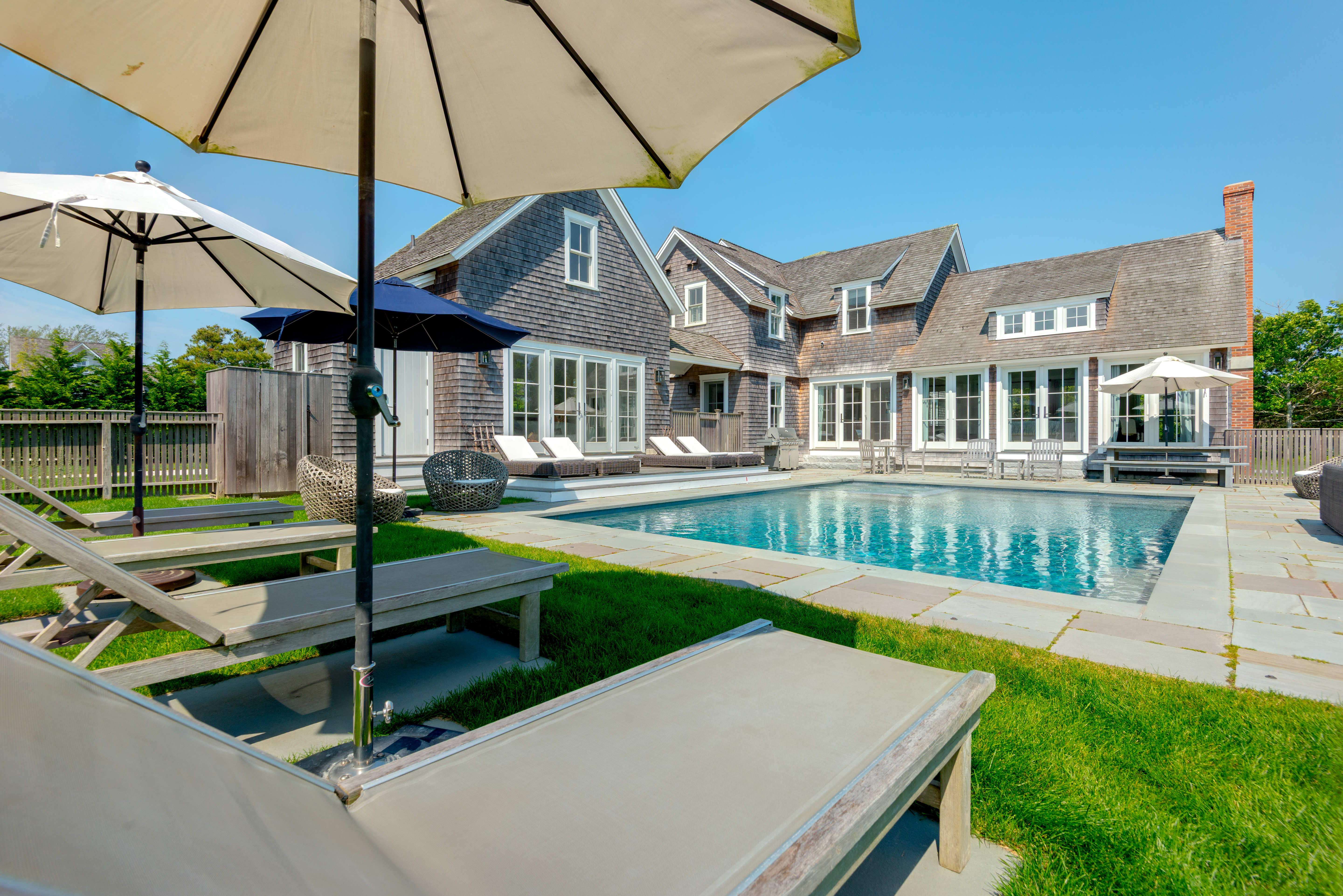 115 Surfside Road Nantucket, MA 02554 - Photo 8 of 55