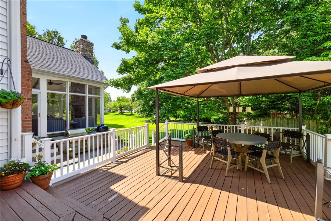 47 Scarborough Park Penfield, NY 14625 - Photo 40 of 50