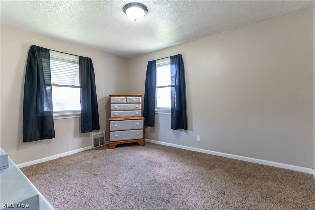 21113 Hansen Road Maple Heights, OH 44137 - Photo 18 of 26
