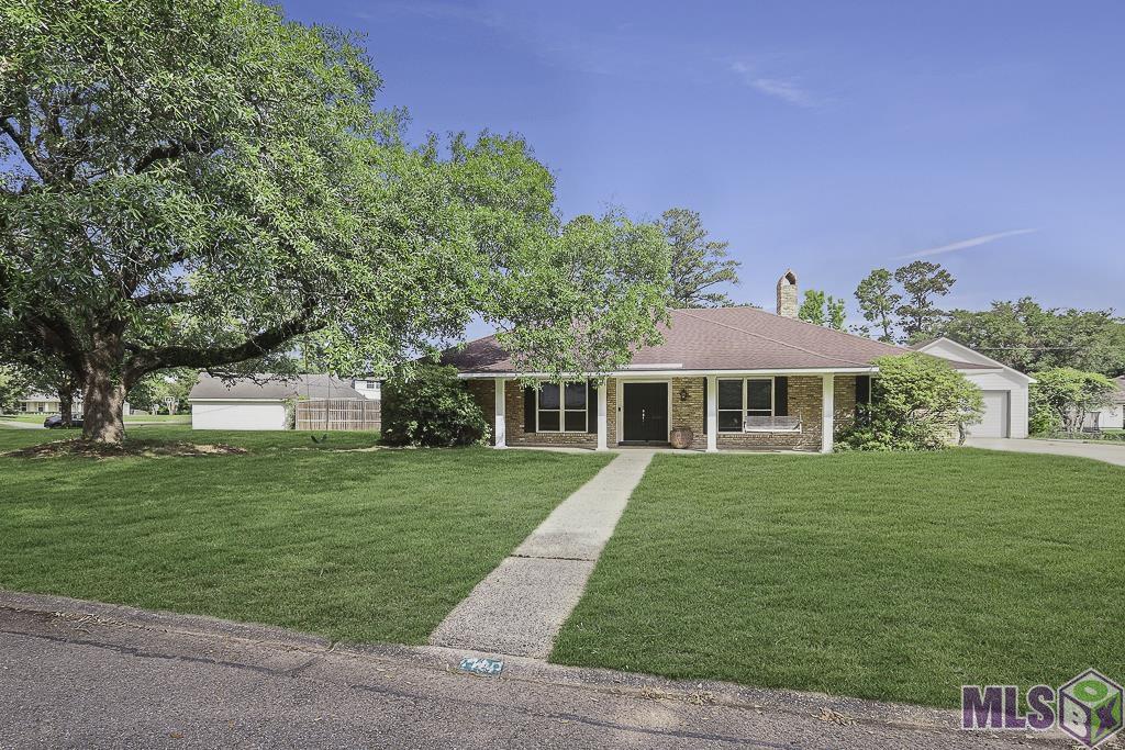 5621 Hyacinth Avenue Baton Rouge, LA 70808 - Photo 2 of 39
