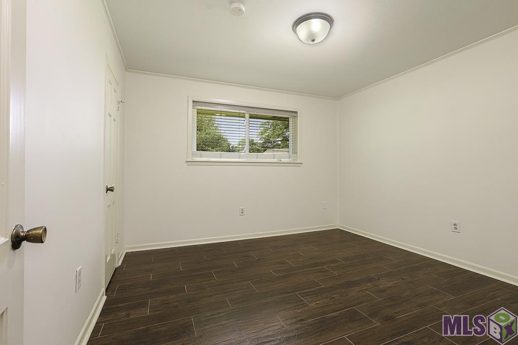 5621 Hyacinth Avenue Baton Rouge, LA 70808 - Photo 21 of 39 Bedroom