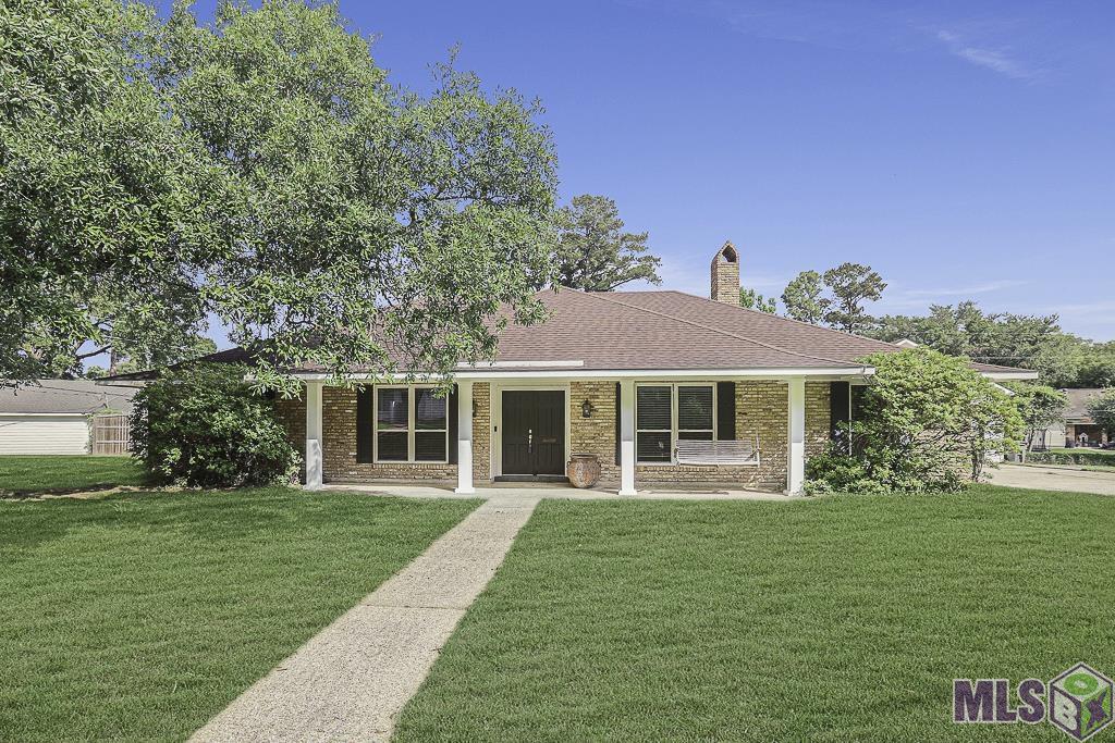 5621 Hyacinth Avenue Baton Rouge, LA 70808 - Photo 3 of 39
