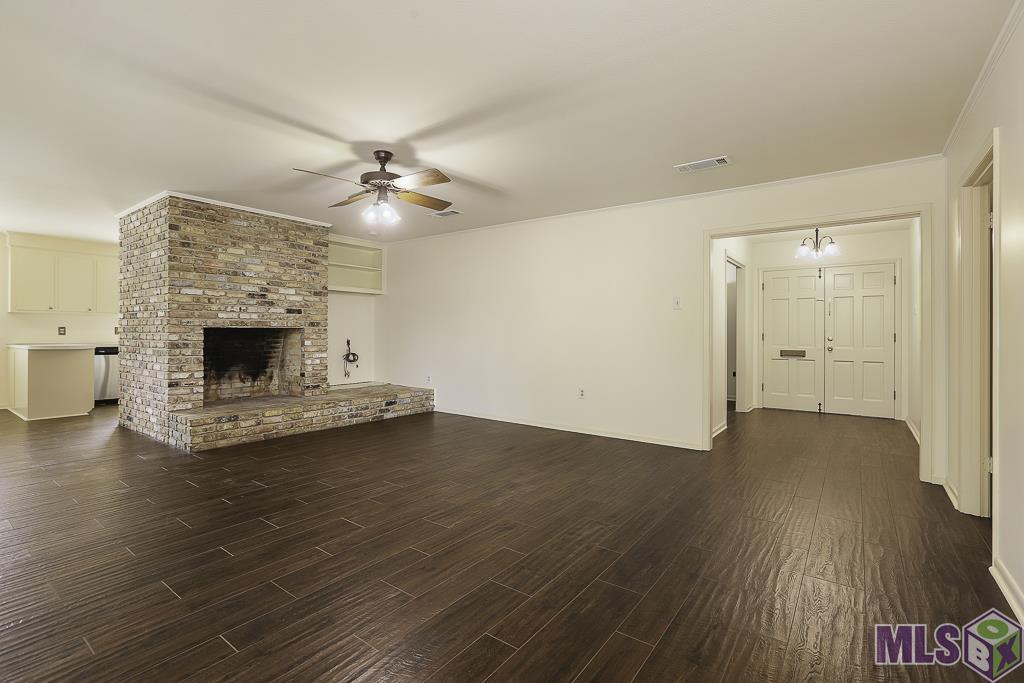 5621 Hyacinth Avenue Baton Rouge, LA 70808 - Photo 10 of 39 Den