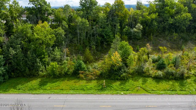 $270,000 | 176 Highway 146, Mechanicville, NY 12118