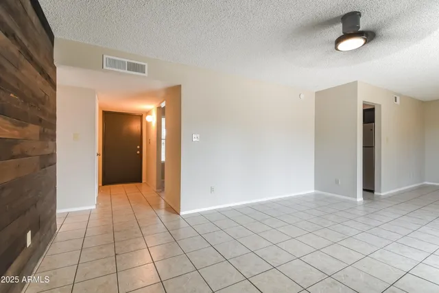 $1,765 | 1101 West Campo Bello Drive, Phoenix, AZ 85023