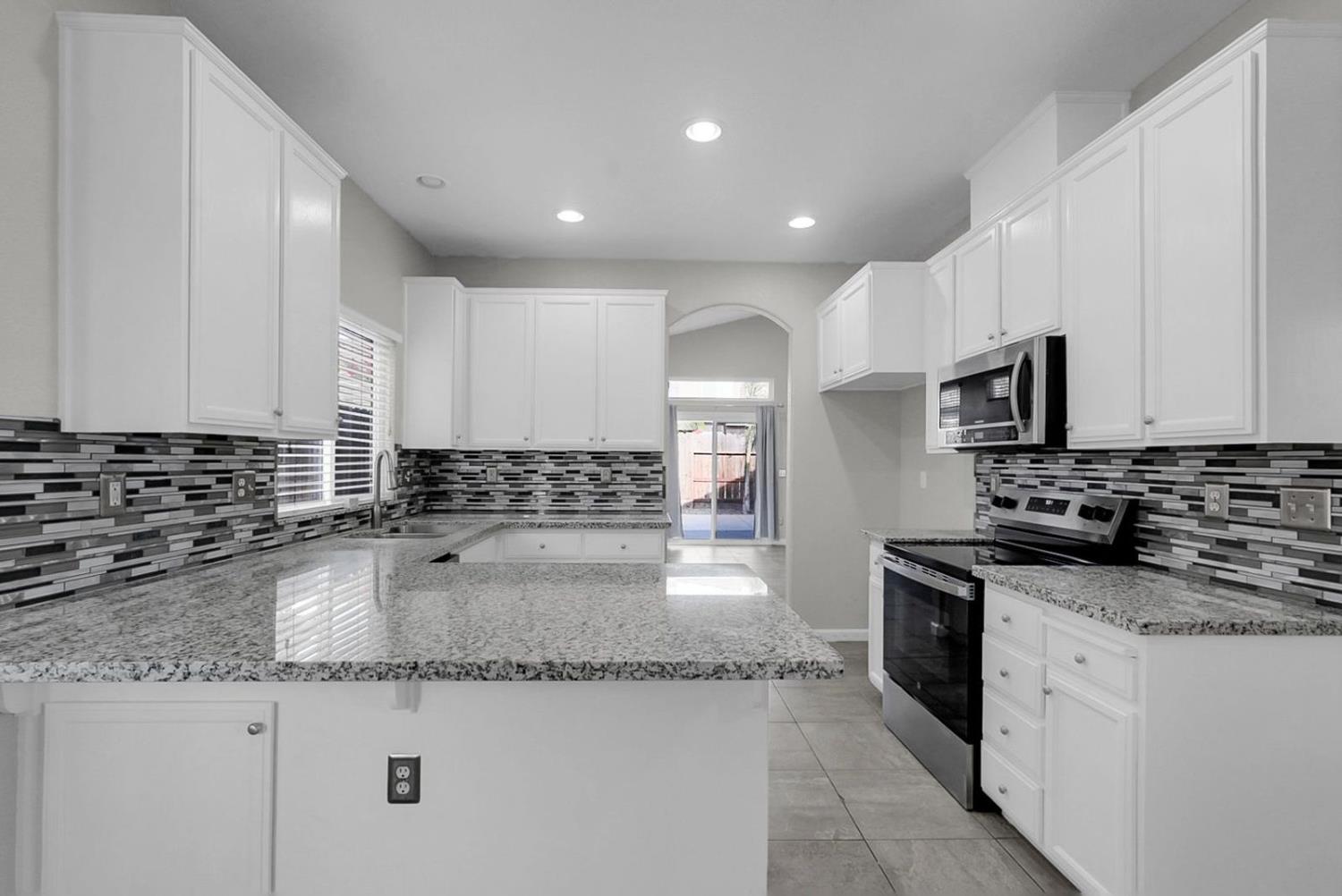 3920 Mountain View Road Turlock, CA 95382 - Photo 8 of 42