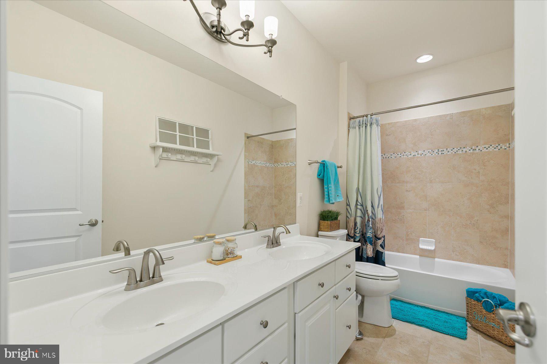 26424 Kingfisher Road Ocean View, DE 19970 - Photo 26 of 57 2nd Floor Bath