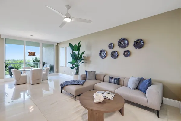 $1,675,000 | 1063 Hillsboro Mile, Unit 404, Hillsboro Beach, FL 33064